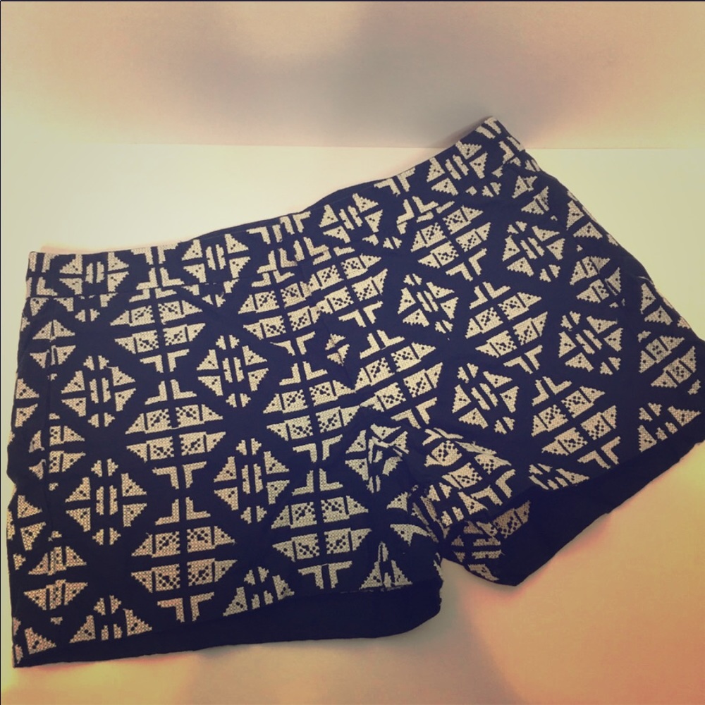 Lucky brand black and white tribal print shorts
